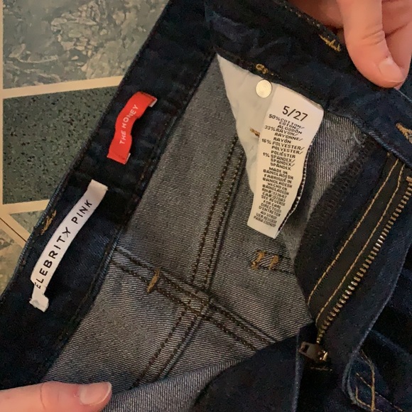 Celebrity Pink size 4 shorts - Picture 3 of 3